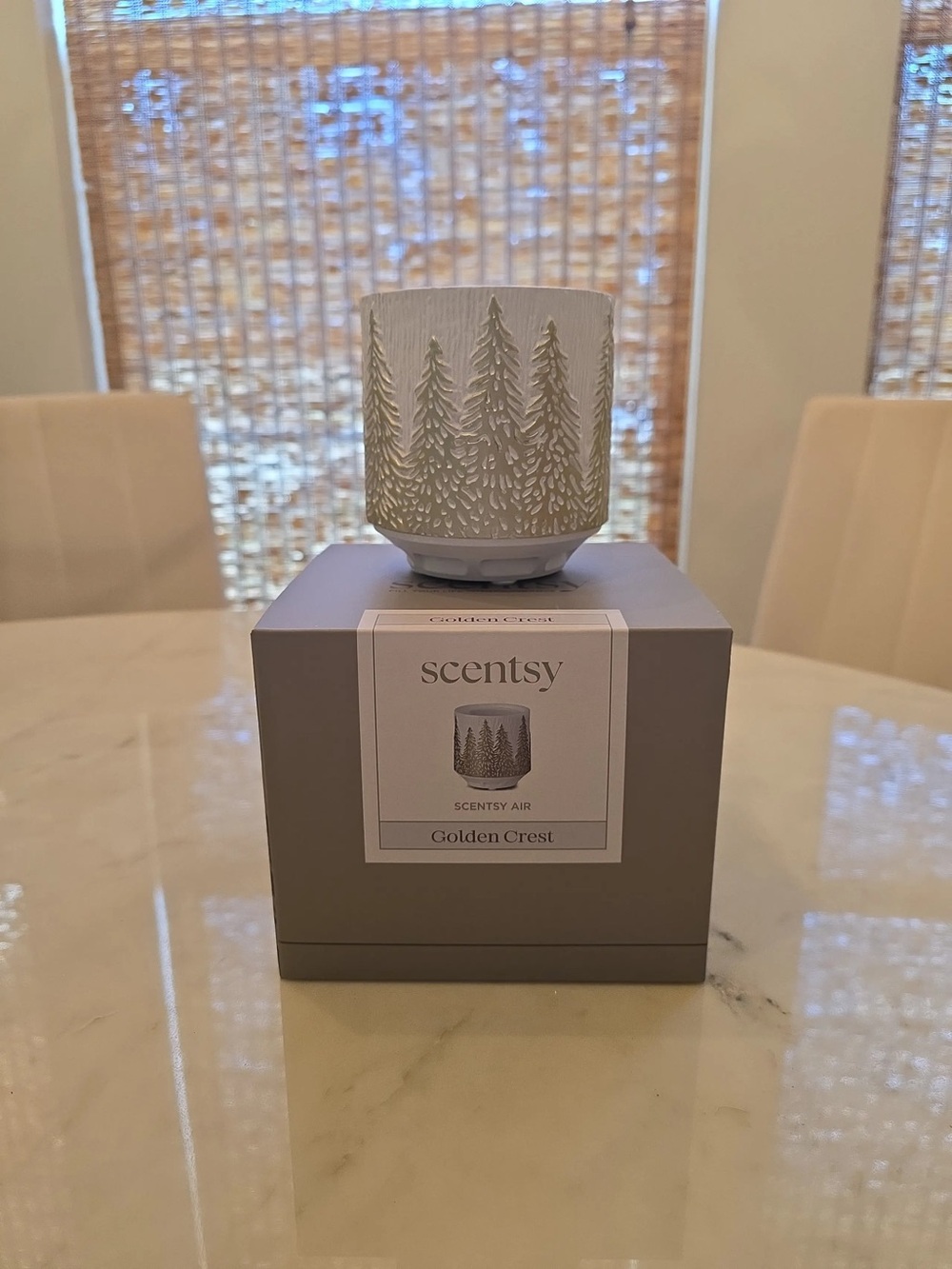 Scentsy Golden Crest Air Diffuser - White with Gold Tree Detail